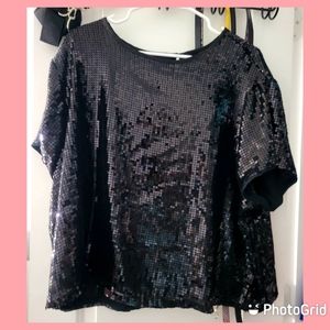 Sequin semi crop top.